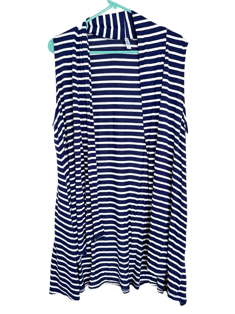 3/$20 Yee Navy Blue & White Striped Sleeveless Lightweight Cardigan Vest